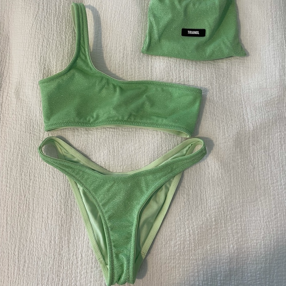 Triangl Bikini